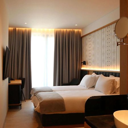 Mercure Prishtina City Prishtinë Ngoại thất bức ảnh