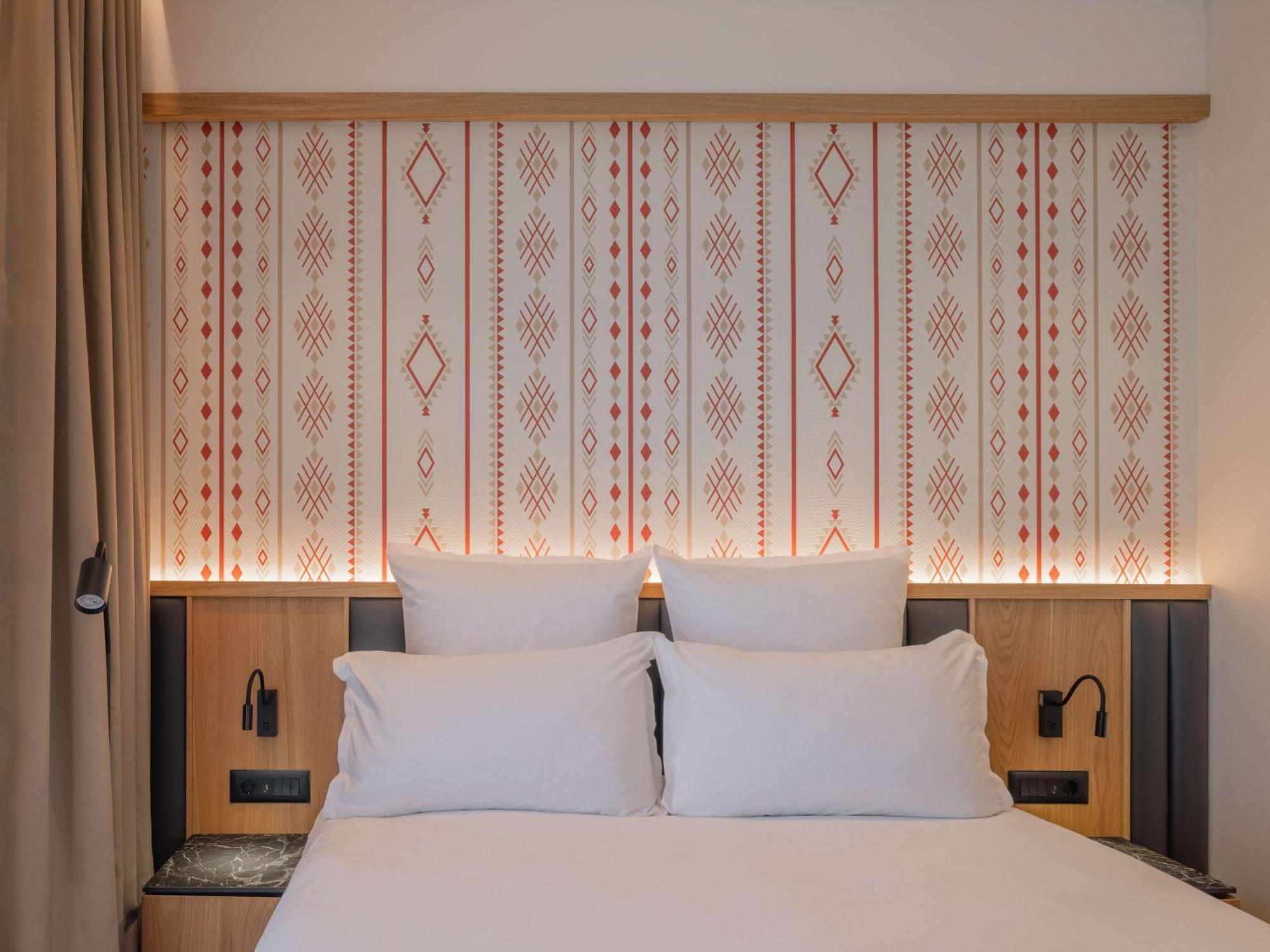 Mercure Prishtina City Prishtinë Ngoại thất bức ảnh