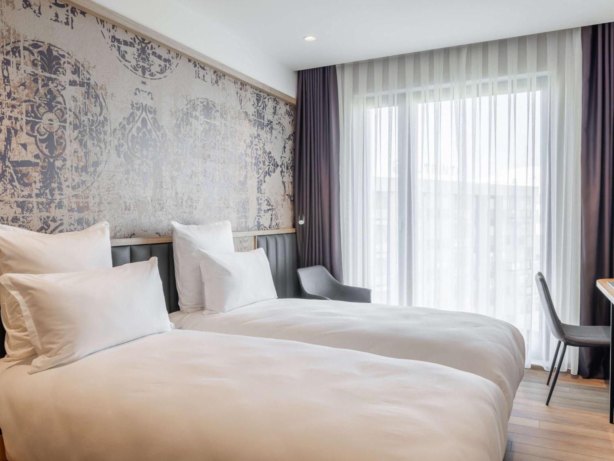 Mercure Prishtina City Prishtinë Ngoại thất bức ảnh